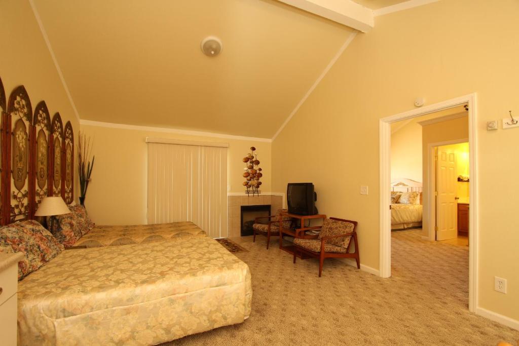 Monterey Fireside Lodge Δωμάτιο φωτογραφία