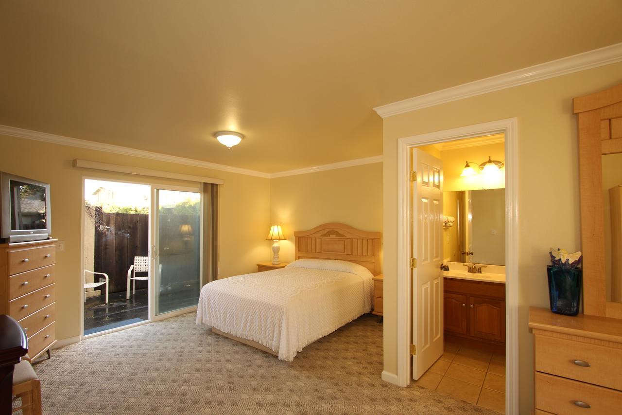 Monterey Fireside Lodge Εξωτερικό φωτογραφία